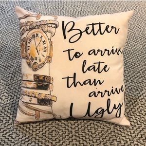 Decorative pillow